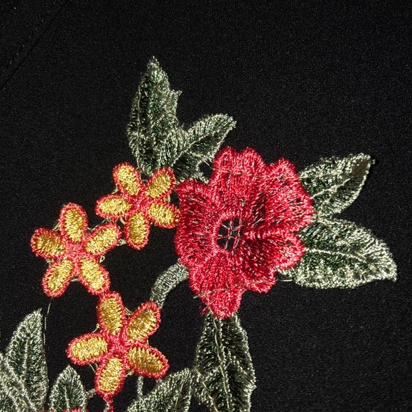 Black romper - Picture 3 of 4